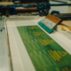 Serigrafi baskı nerelerde kullanılır — otomotiv, elektronik ve beyaz eşya uygulamaları